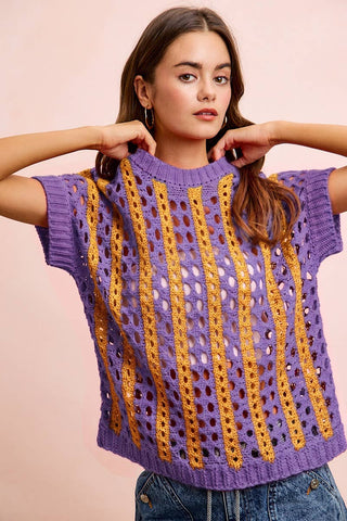 GAMEDAY THEME STRIPE OPEN KNIT SHORT SLEEVE TOP: PURPLE/GOLD / L