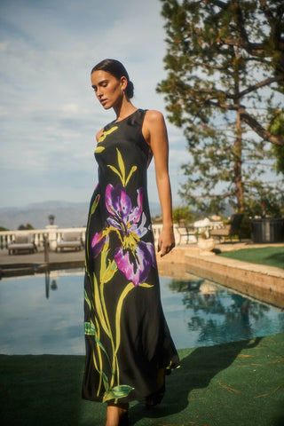 Varkey Floral Saisha Satin Midi Dress: PurpleBlack