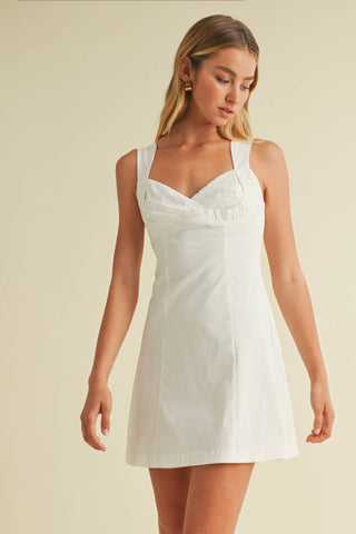 PINTUCK SWEATHEART NECK SLEEVELESS DRESS: Red