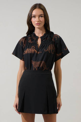 Zenzi Jungle Darthy Smocked Top: BlackTan