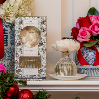 Silver Spruce Flower Diffuser Holiday Gift