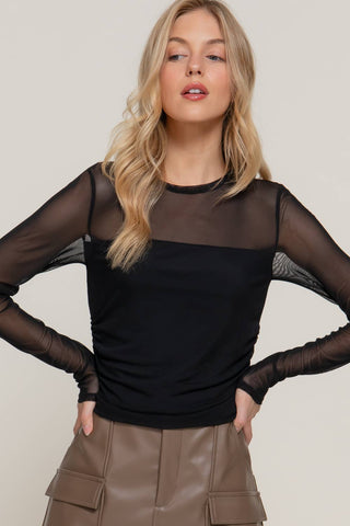 Long Sleeve Crew Neck Side Ruched Detail Mesh Top: BLK-black