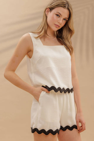 Abigail set CONTRAST WAVY HEM SLEEVELESS TOP & SHORT SET