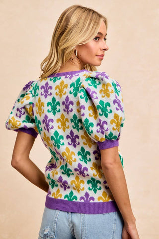 Fleur De Lis Patterned V Neck Top: IVORY