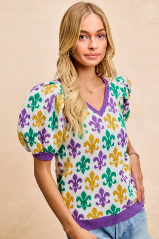 Fleur De Lis Patterned V Neck Top: IVORY