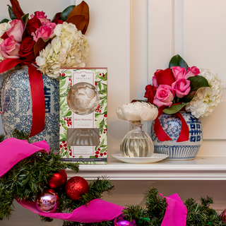 Merry Memories Flower Diffuser Holiday Gift