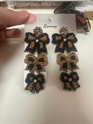Handbeaded black and gold 3 bow earrings