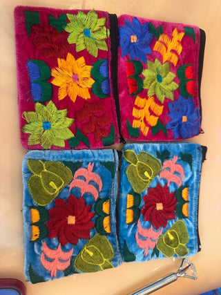 Mexican Floral Emboirdered Zippered Coin Purses: Multi-Colored